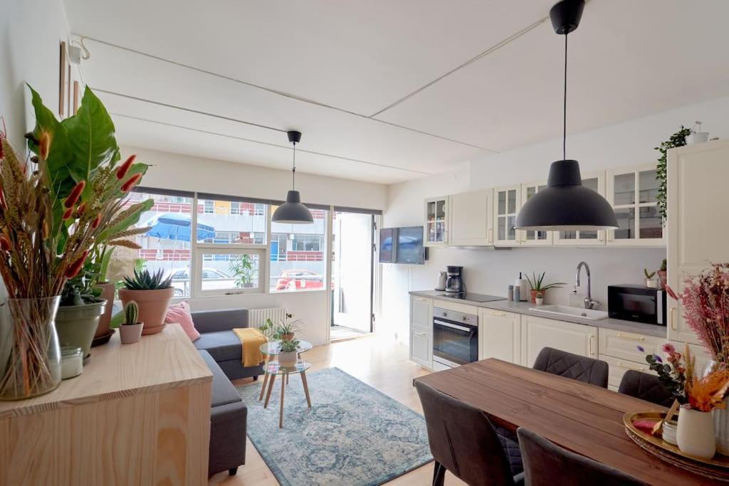 Luxury - Family Friendly - - Cozy- Balcony Kopenhagen